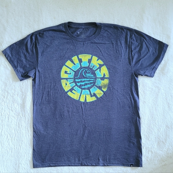 Quiksilver🏄‍♂️ Logo Graphic Tee👕 - NWOT - Picture 9 of 11